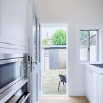Cosy Federation Apartment Kirribilli 2 Bedroom #2
