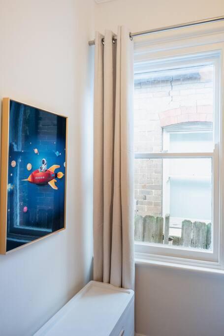 Cosy Federation Kirribilli 2 Bedroom #2
