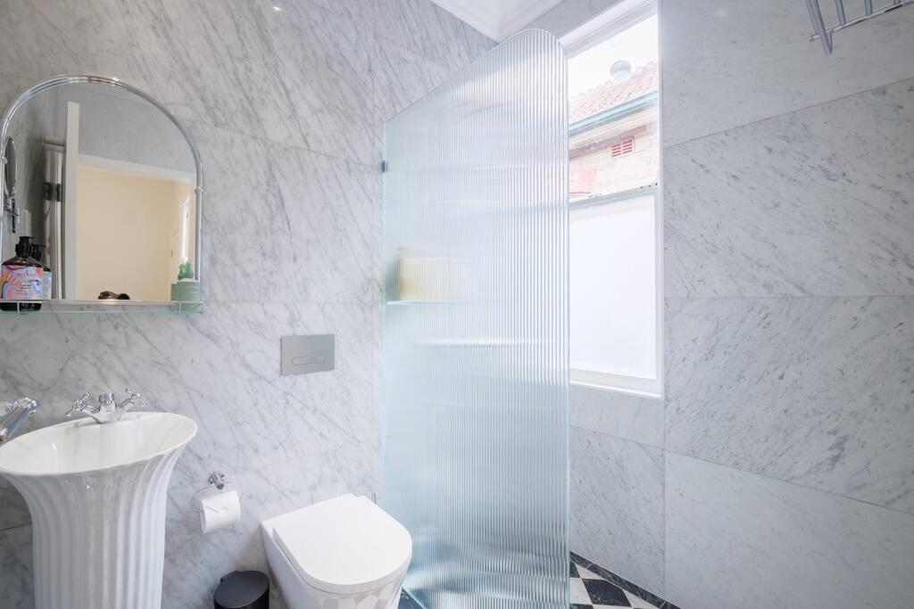 Cosy Federation Kirribilli 2 Bedroom #2 Apartment Sydney